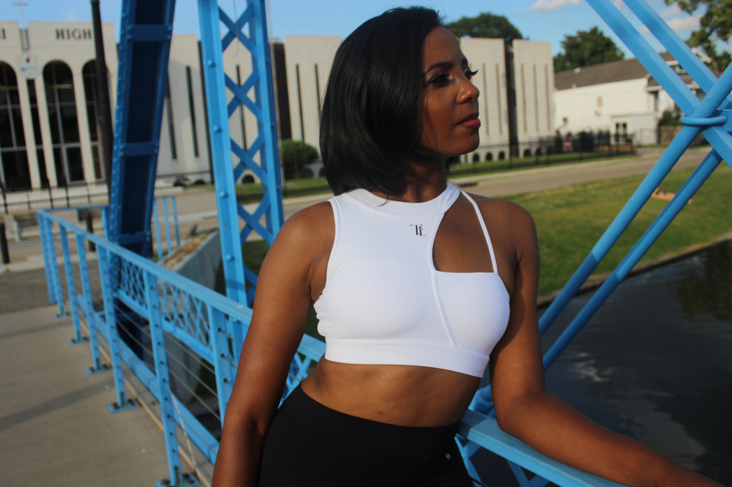 LUXE Soft Reveal Sports Bra